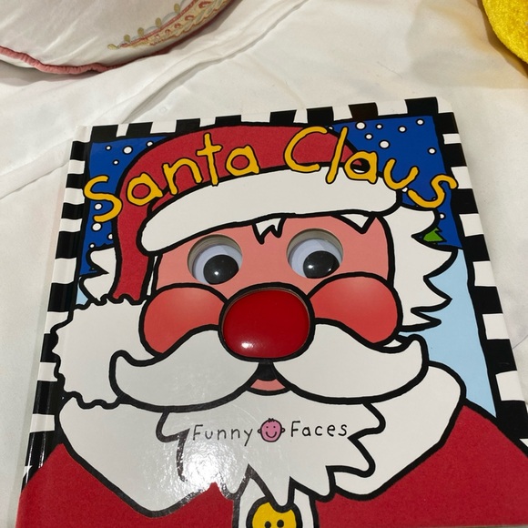 Funny Faces Santa Claus Book - Picture 5 of 16